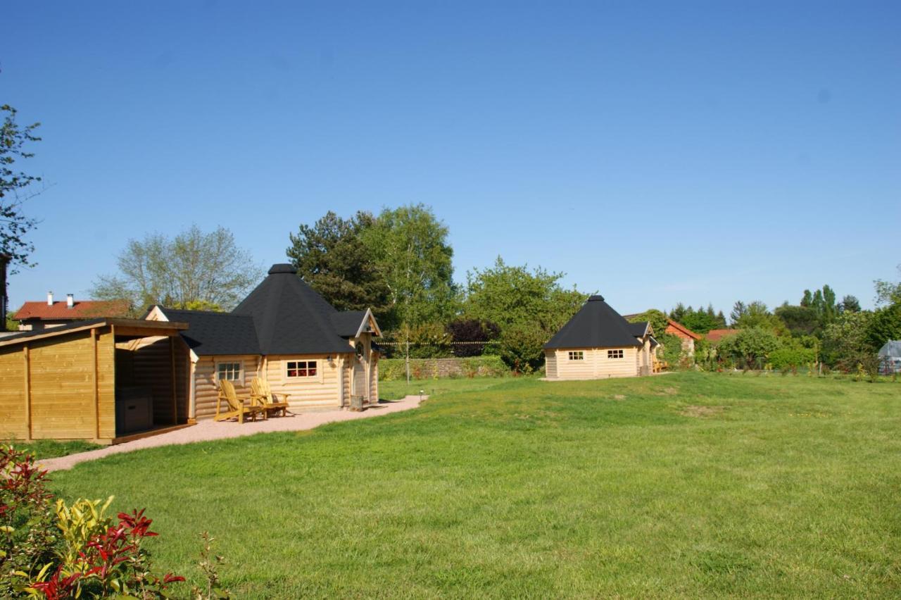 Les Cabanes Du Grand Nord Pradines  Exterior photo