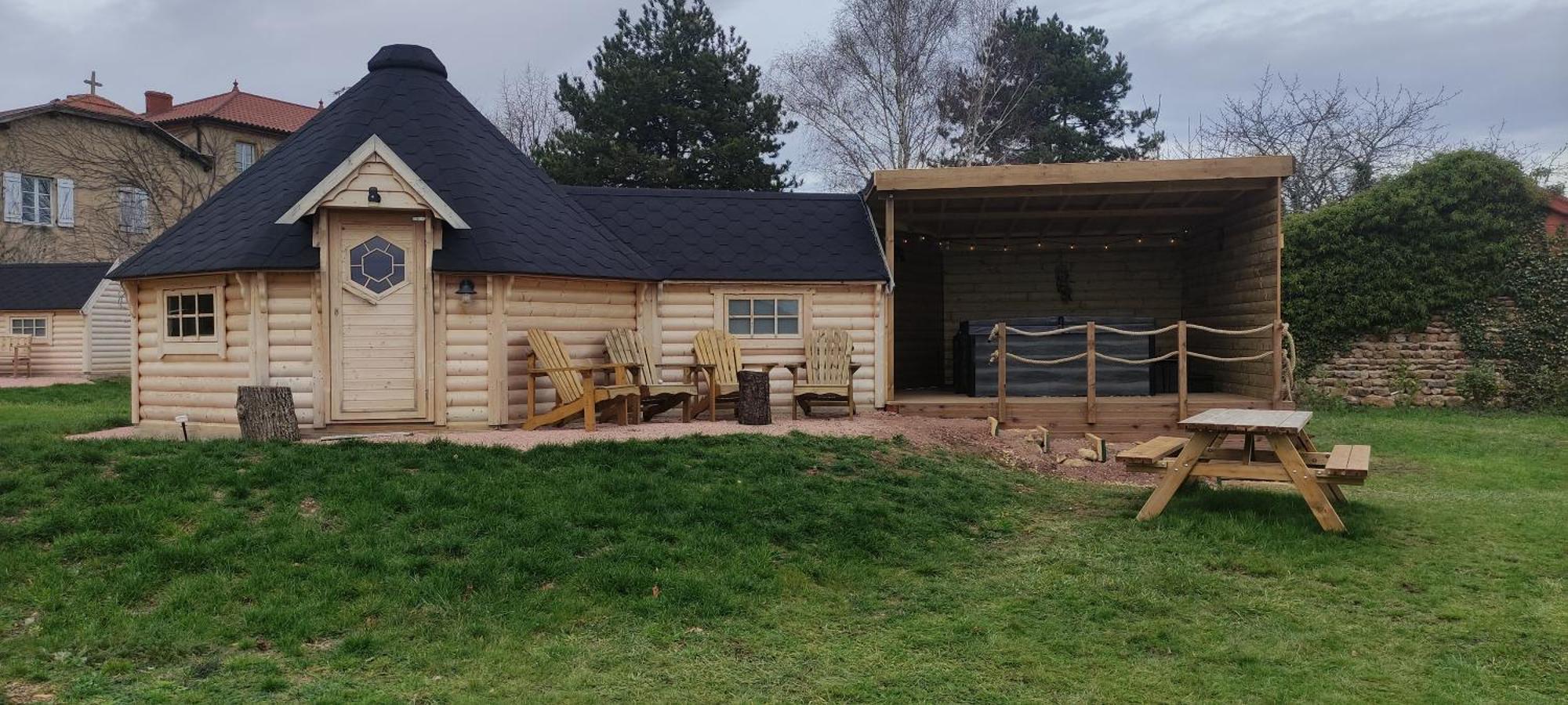 Les Cabanes Du Grand Nord Pradines  Exterior photo